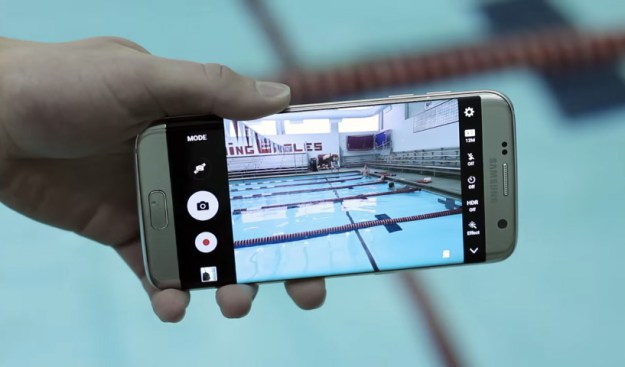 En Video Test De La Camera Du Galaxy S7 Edge Sous L Eau Android Dz Com