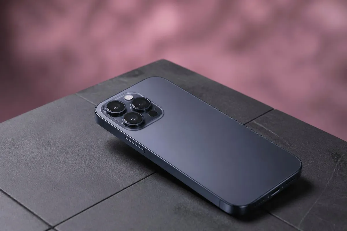 Android : Google Pixel reçoit un effet blur spectaculaire sur l’interface