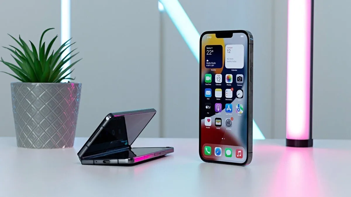 iPhone pliable : ce que l’on sait de l’arrivée d’Apple en 2026, peuvent t’ils concurrencer Samsung ?