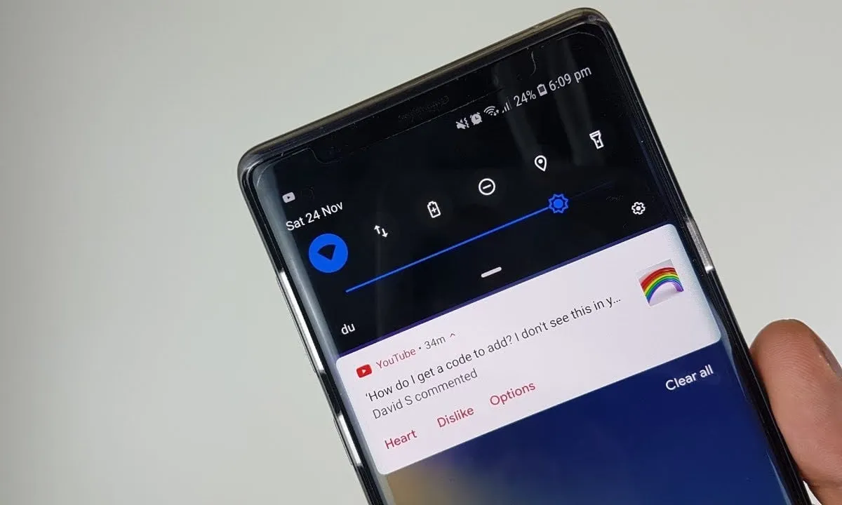 Samsung One UI 7 : comment optimiser le menu de notifications séparé
